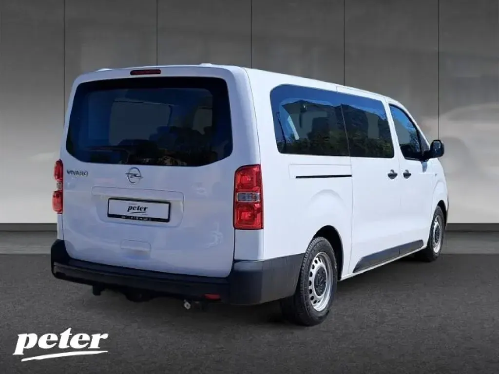Gebraucht Opel Vivaro 120 PS (88 kW) 2020 Jade weiss/arktis weiss Van / Kleinbus