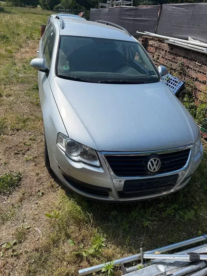 Gebraucht VW Passat 116 PS (85 kW) 2006 Silber Kombi