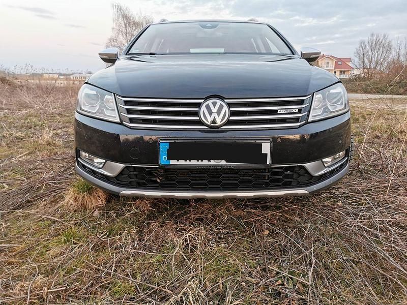 Gebraucht VW Passat 177 PS (130 kW) 2014 Schwarz Limousine