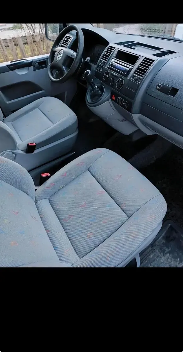 Gebraucht VW T5 105 PS (77 kW) 2004 Blau Van