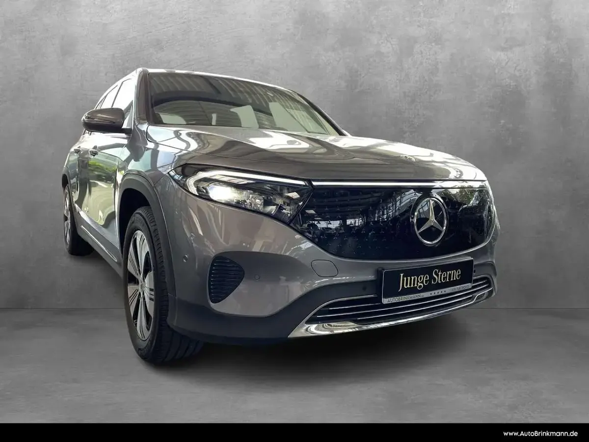 Gebraucht Mercedes EQB250+ Progressive 139 kW (190 PS) 2025 Grau SUV