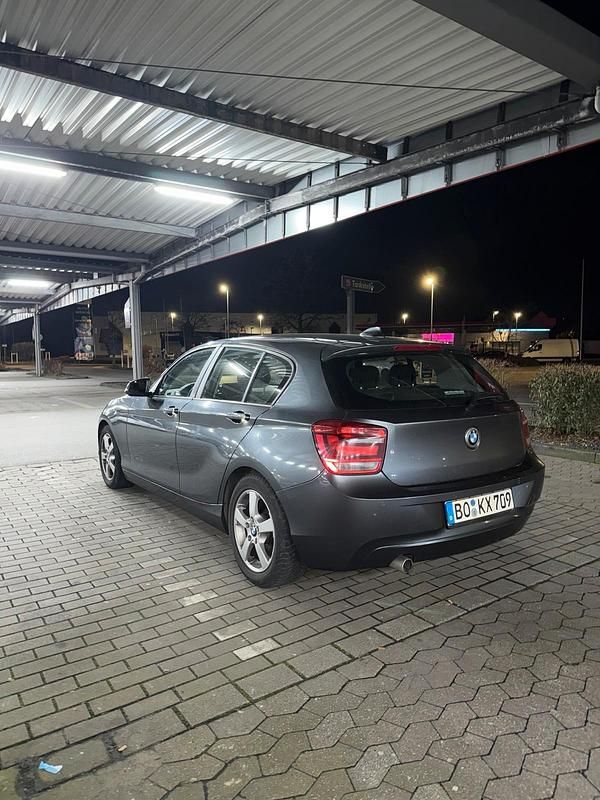 Gebraucht BMW 116 116 PS (85 kW) 2013 Grau Kleinwagen