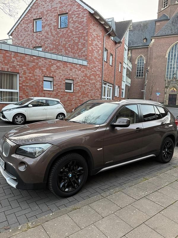 Gebraucht BMW X1 258 PS (189 kW) 2010 Beige SUV
