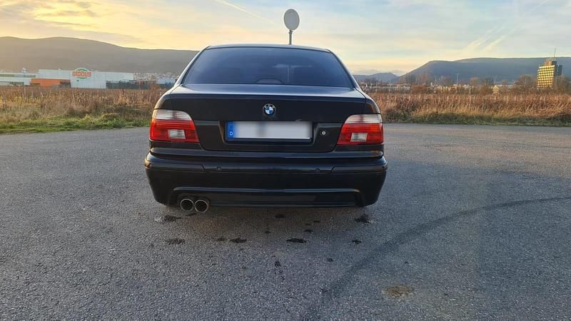 Gebraucht BMW 540 M Sport 286 PS (210 kW) 2000 Schwarz Limousine