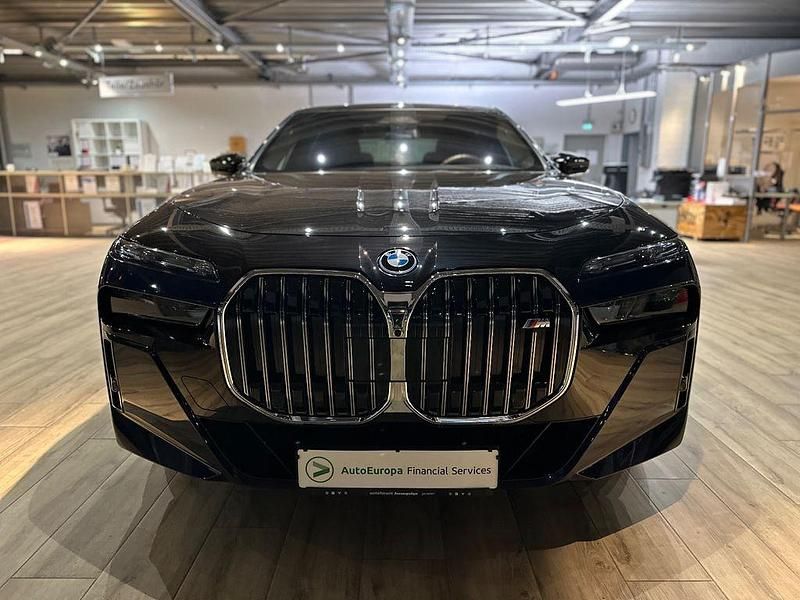 Gebraucht BMW i7 Performance 500 kW (680 PS) 2024 Blau Limousine