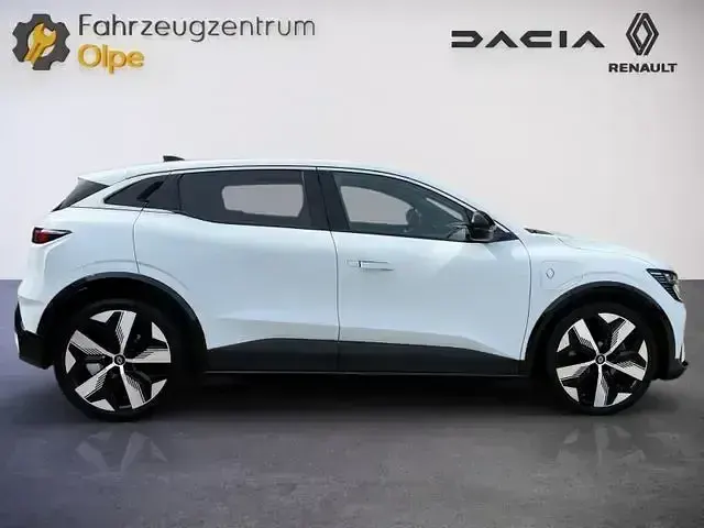 Brugt Renault Megane E-Tech Techno 96 kW (131 HK) 2022 Hvid Sedan