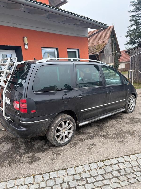 Gebraucht VW Sharan 116 PS (85 kW) 2006 Schwarz Van / Kleinbus