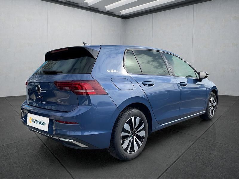 Gebraucht VW Golf VIII 150 PS (110 kW) 2025 Blau Kleinwagen