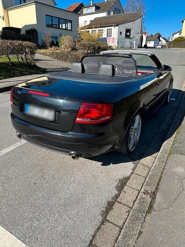 Gebraucht Audi A4 Cabriolet Basis 163 PS (119 kW) 2007 Schwarz Cabrio