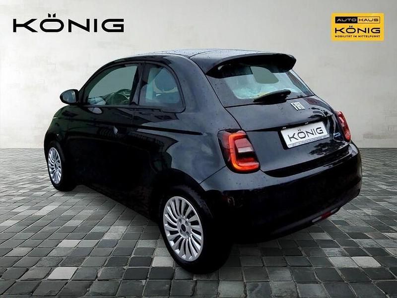 Gebraucht Fiat 500e 86 kW (118 PS) 2023 Schwarz Kleinwagen