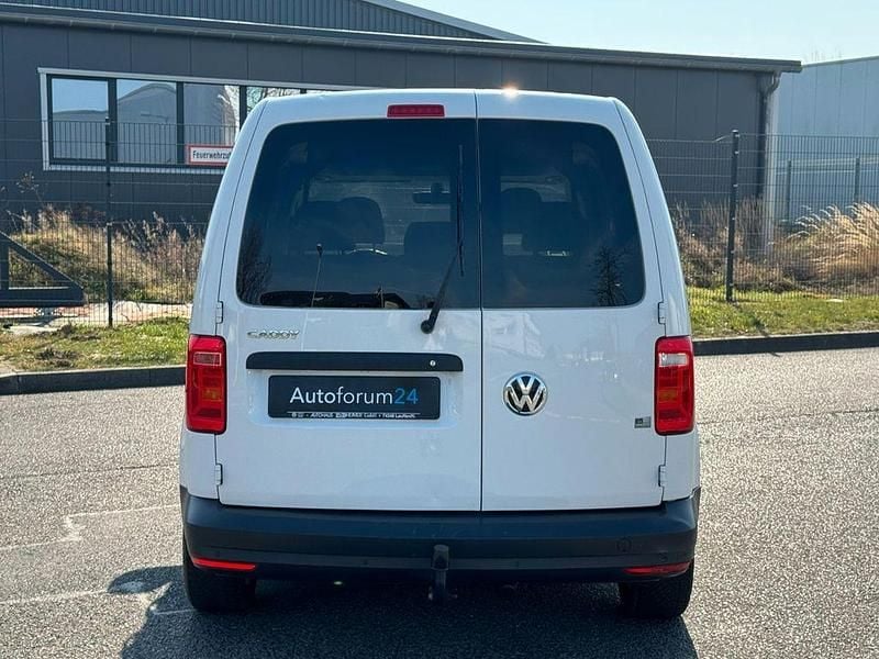Gebraucht VW Caddy Trendline 150 PS (110 kW) 2019 Weiß Van / Kleinbus