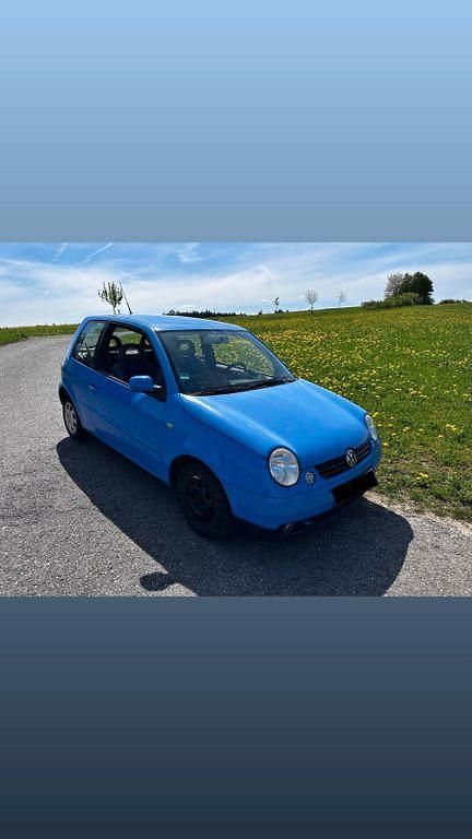 Blau Gebraucht 2002 VW Lupo Kleinwagen | 1.999 € (Teuer) - Bild 1/4