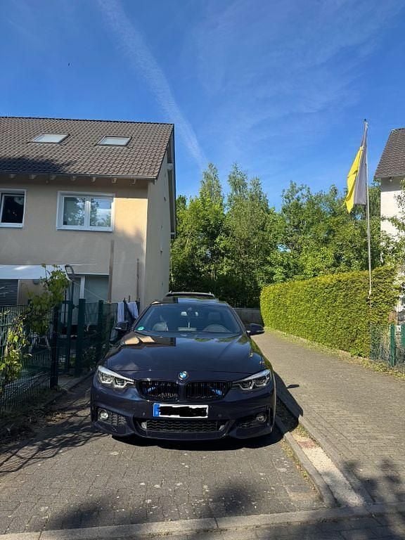 Schwarz Gebraucht 2017 BMW 430 Gran Coupé M Sport Coupé | 25.699 € (Fairer Preis) - Bild 1/4