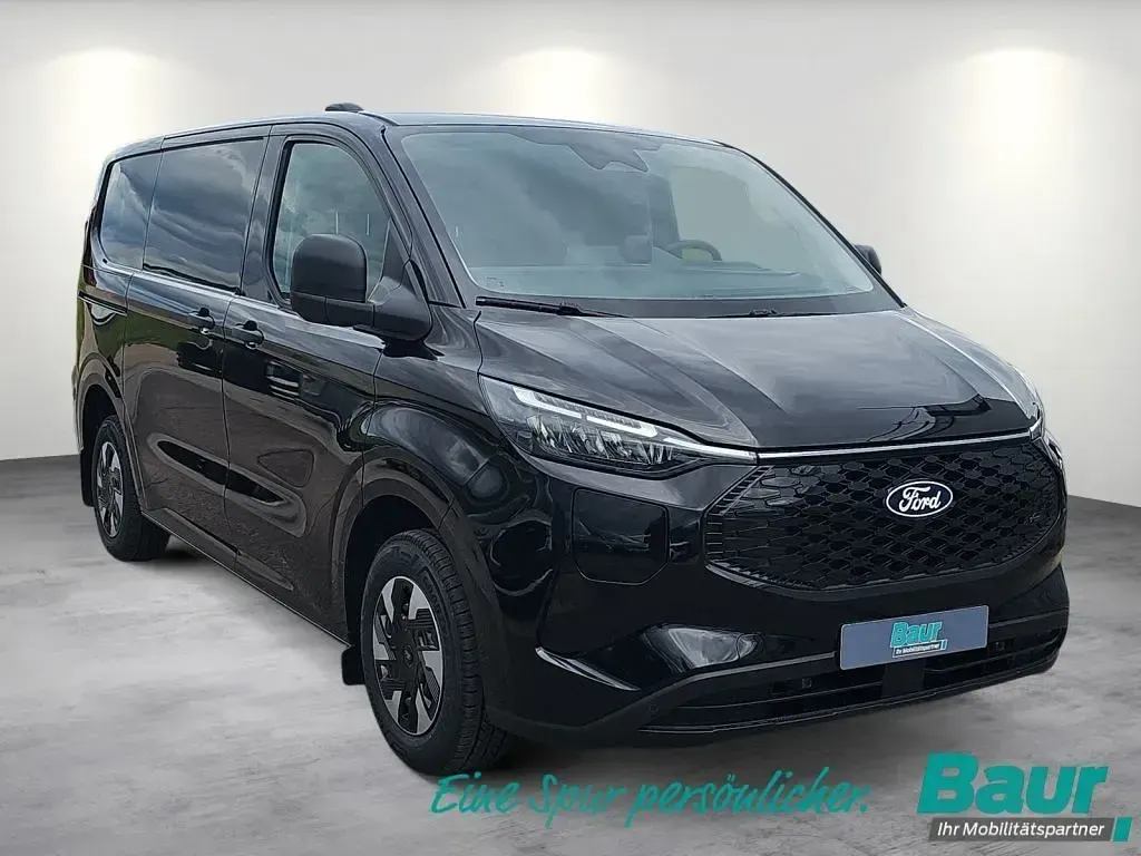 Neu Ford E-Transit Trend 160 kW (218 PS) 2026 Schwarz Van