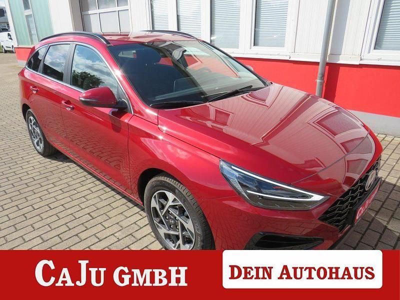 Rot Neu 2025 Hyundai i30 Style Limousine | 24.945 € (Guter Preis) - Bild 1/4