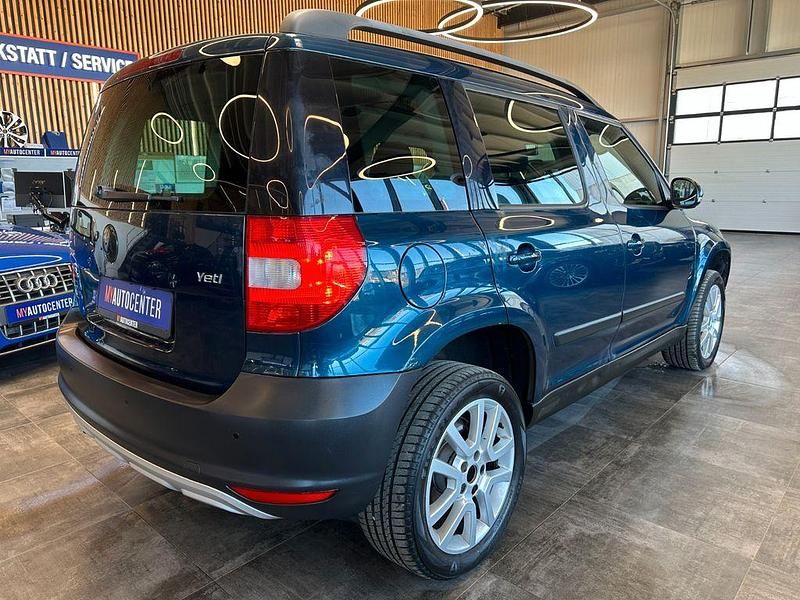 Gebraucht Skoda Yeti Plus Edition 140 PS (102 kW) 2012 Blau SUV