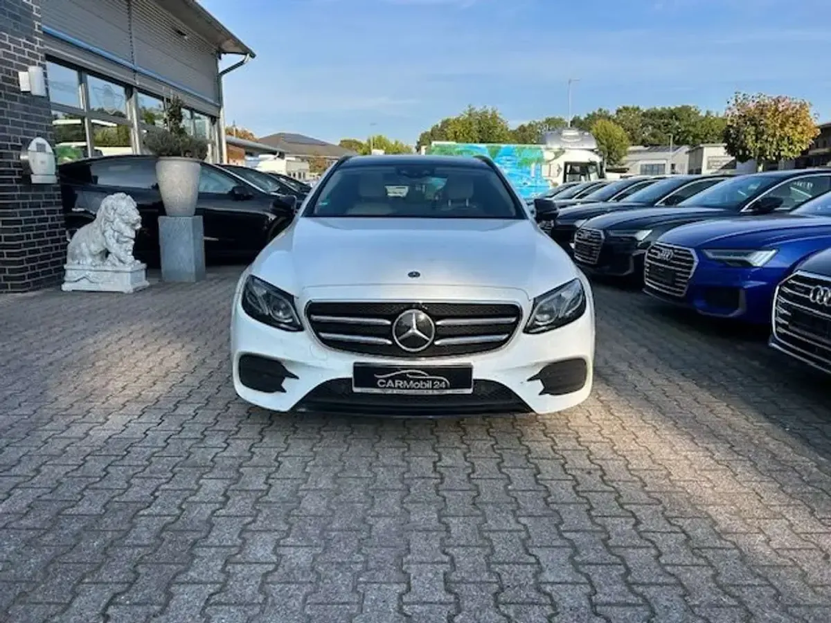 Gebraucht Mercedes E400 Edition 340 PS (250 kW) 2019 Polarweiss Kombi