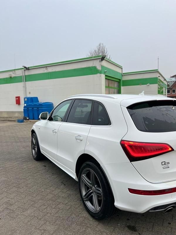 Gebraucht Audi Q5 190 PS (139 kW) 2015 Weiß SUV