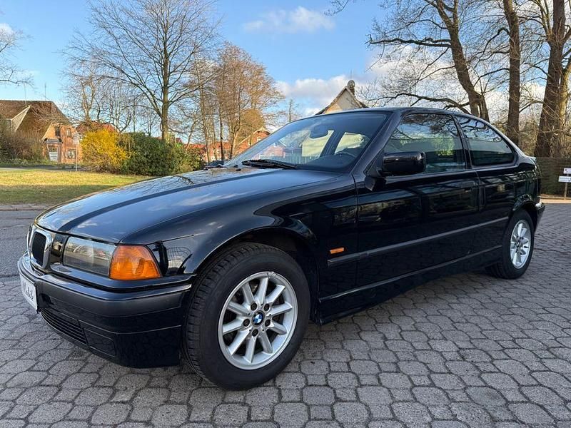 Gebraucht BMW 316 Compact 105 PS (77 kW) 2000 Schwarz Kleinwagen