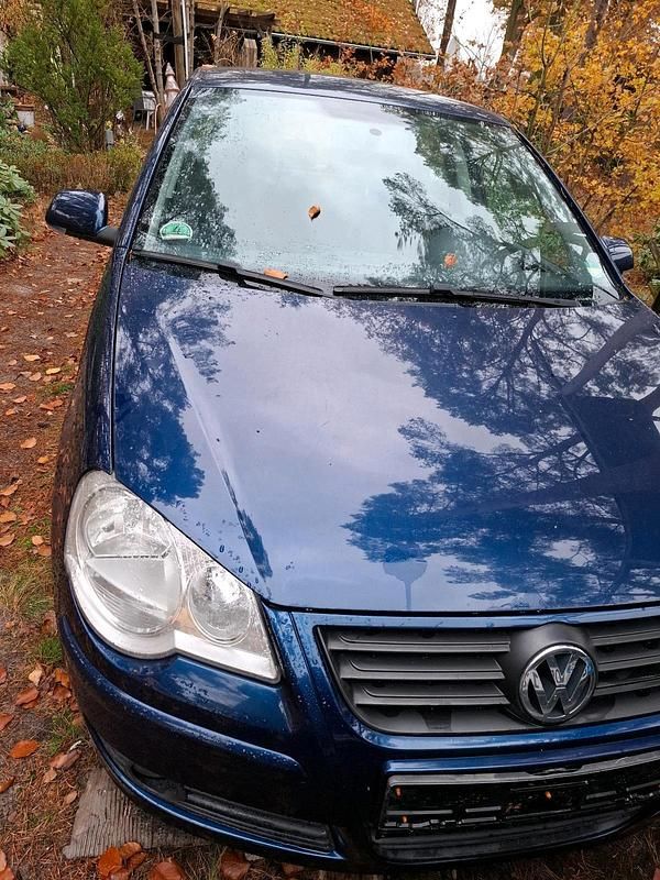 Blau Gebraucht 2006 VW Polo Kleinwagen | 1.590 € (Fairer Preis) - Bild 1/4