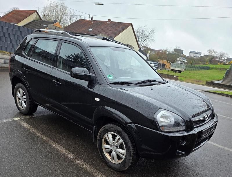 Gebraucht Hyundai Tucson 141 PS (103 kW) 2009 Schwarz SUV