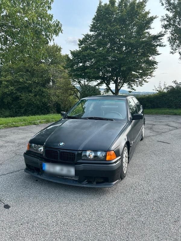 Schwarz Gebraucht 1996 BMW 318 Compact M Sport Kleinwagen | 3.280 € (Guter Preis) - Bild 1/4