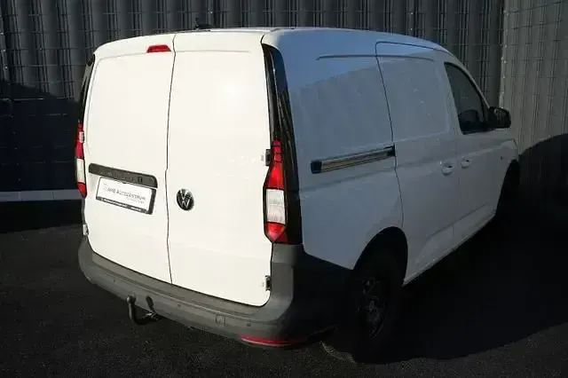 Gebraucht VW Caddy 102 PS (75 kW) 2025 Weiß Van / Kleinbus