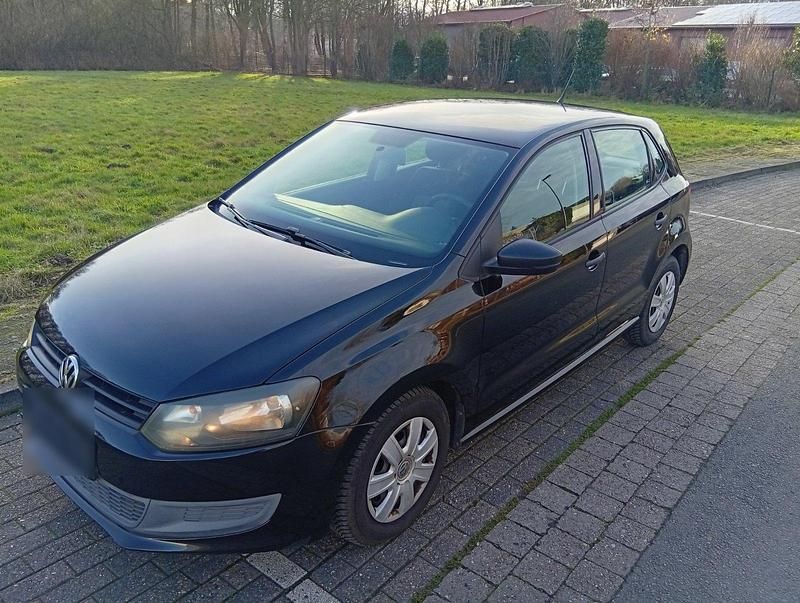 Gebraucht VW Polo 60 PS (44 kW) 2011 Schwarz Kleinwagen