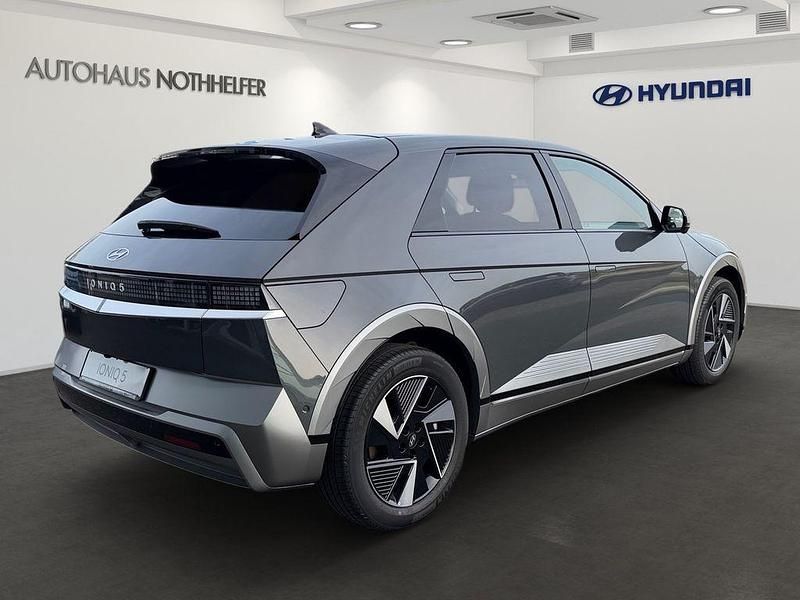 Neu Hyundai Ioniq 5 167 kW (228 PS) 2025 Grau SUV