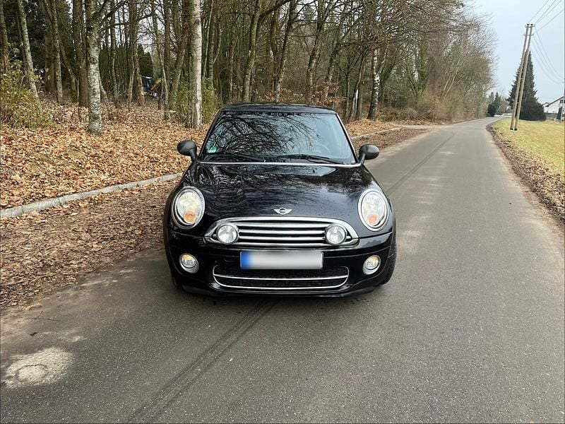 Gebraucht Mini Cooper D 109 PS (80 kW) 2010 Schwarz Kleinwagen