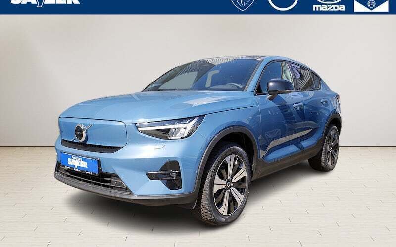 Fjord blue Neu 2024 Volvo EC40 Ultimate SUV | 49.990 € - Bild 1/4