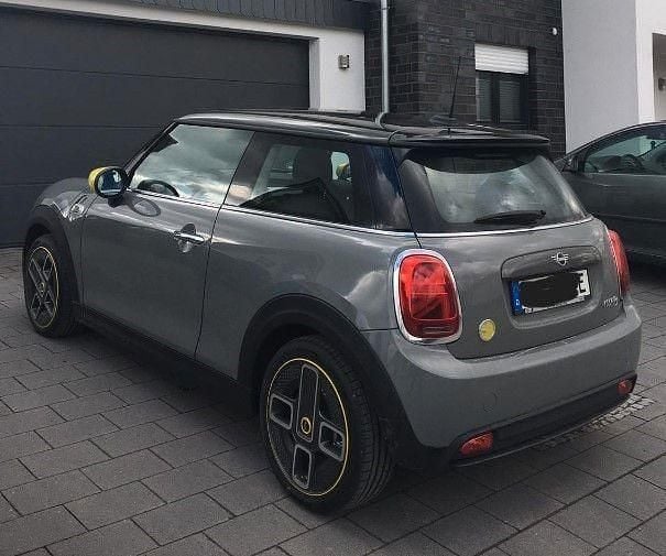 Gebraucht Mini Cooper 135 kW (184 PS) 2021 Grau Kleinwagen