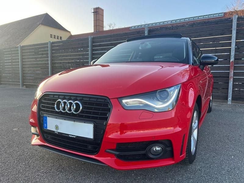 Gebraucht Audi A1 S-Line 86 PS (63 kW) 2013 Rot Kleinwagen