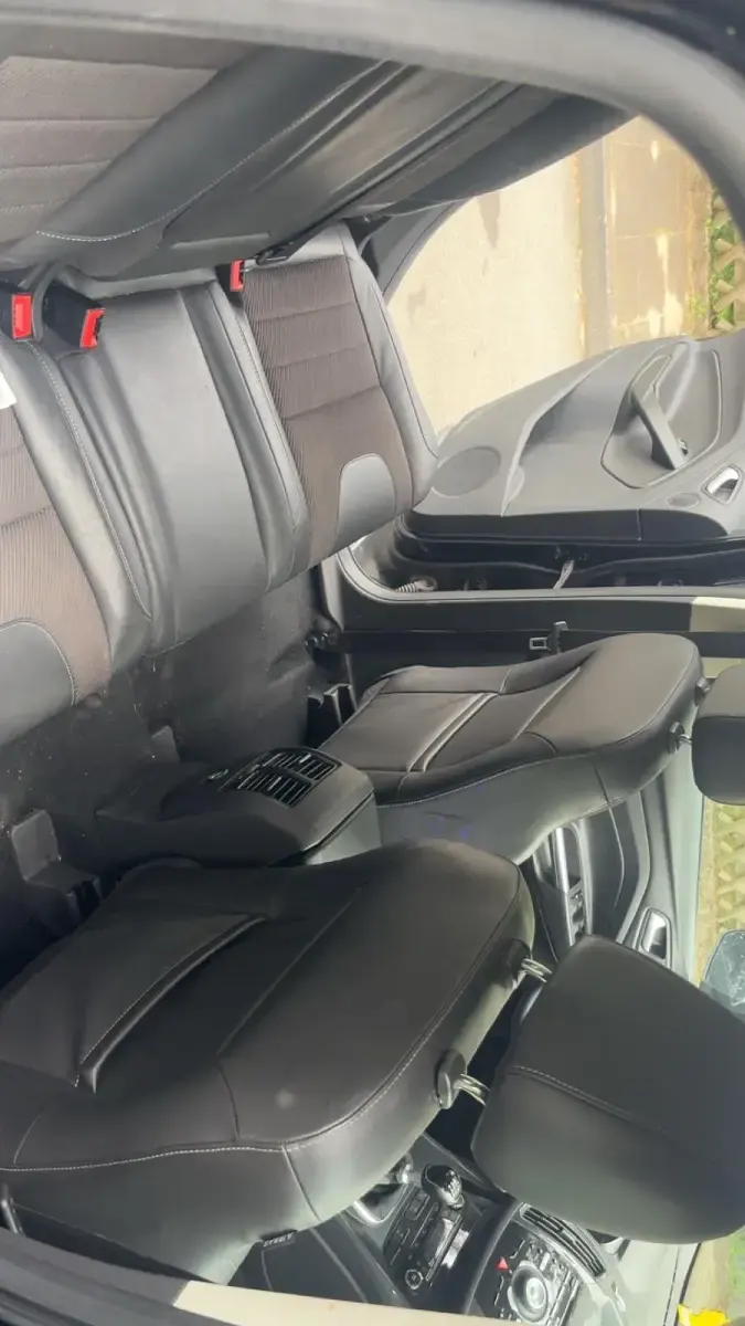 Gebraucht Ford Kuga 180 PS (132 kW) 2015 Schwarz SUV