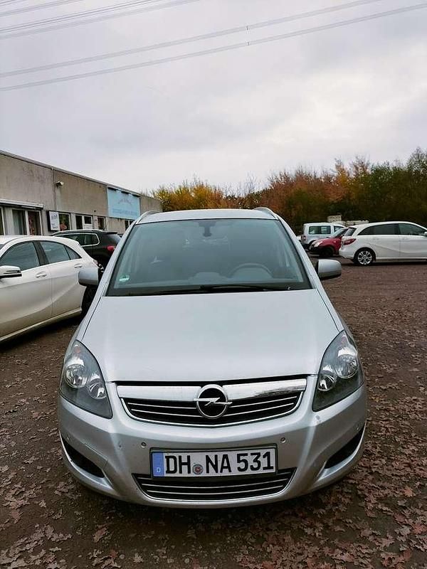 Gebraucht 2012 Opel Zafira Family Kombi | 3.550 € (Fairer Preis) - Bild 1/4