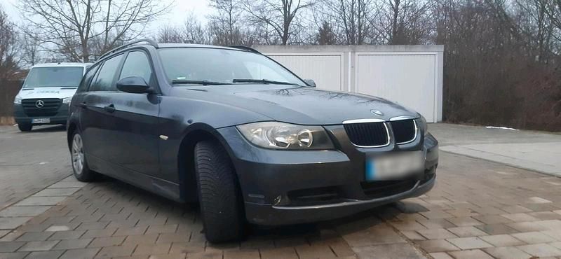 Gebraucht BMW 320 170 PS (125 kW) 2005 Grau Kombi
