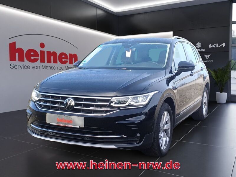 Schwarz Gebraucht 2024 VW Tiguan Elegance SUV | 30.609 € (Guter Preis) - Bild 1/4