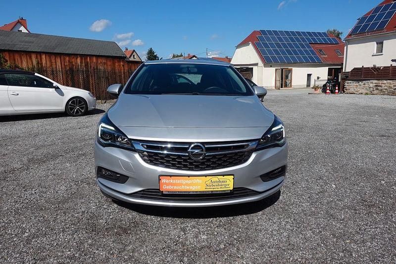 Gebraucht Opel Astra Edition 150 PS (110 kW) 2018 Argonsilber Limousine
