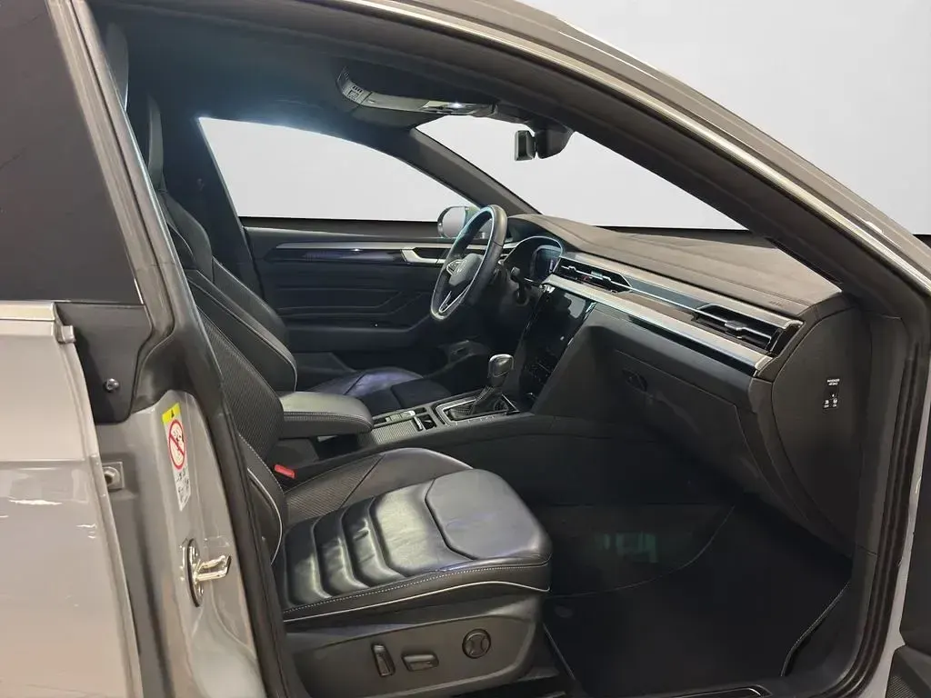 Brugt VW Arteon Pro 200 HK (147 kW) 2023 Grå Sedan