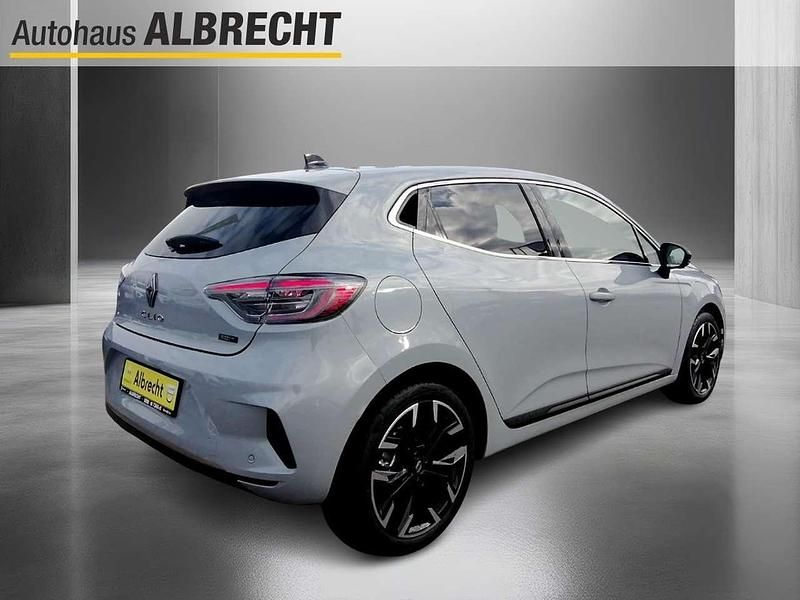 Gebraucht Renault Clio V Techno 94 PS (69 kW) 2025 Rafalgrau metallic Limousine