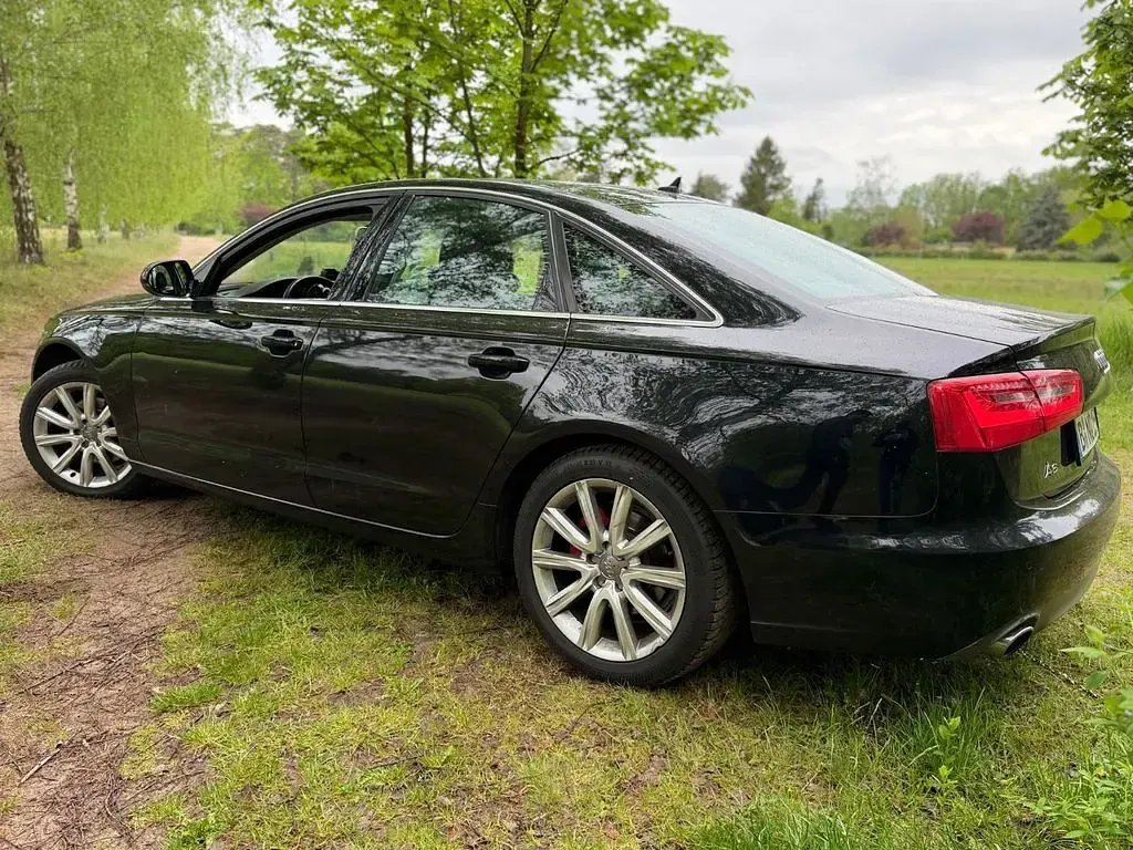 Gebraucht Audi A6 204 PS (150 kW) 2013 Schwarz Limousine
