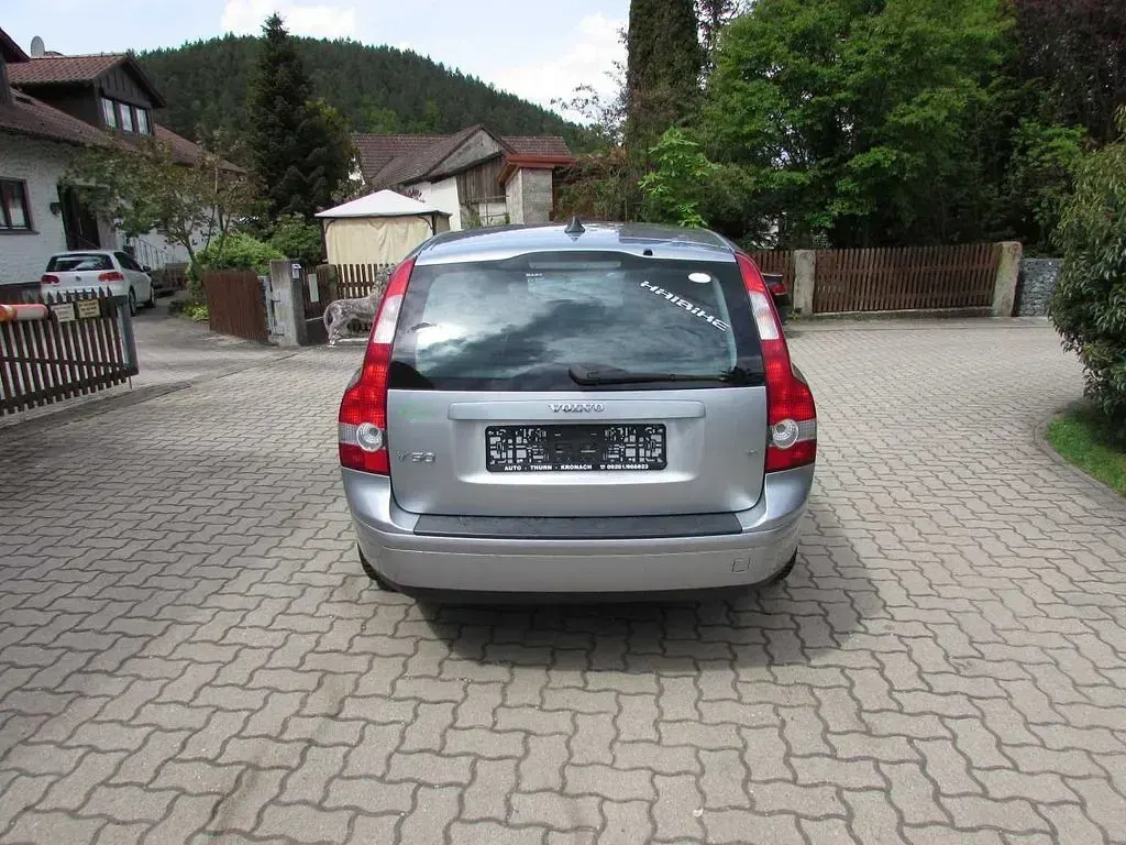 Second-hand Volvo V50 101 CP (74 kW) 2006 Argintiu Break