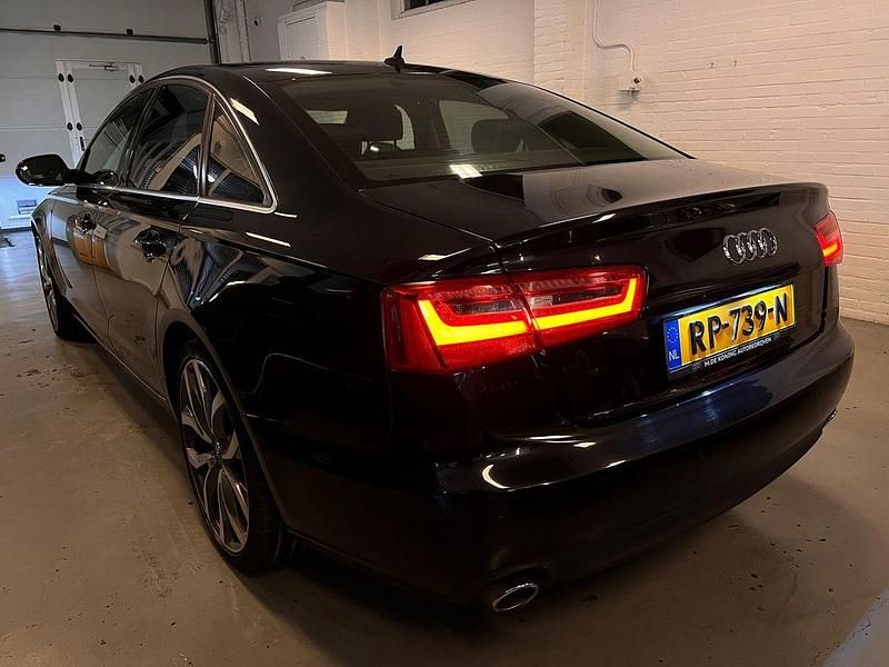 Second-hand Audi A6 S-Line 2011 Gri Berlinǎ