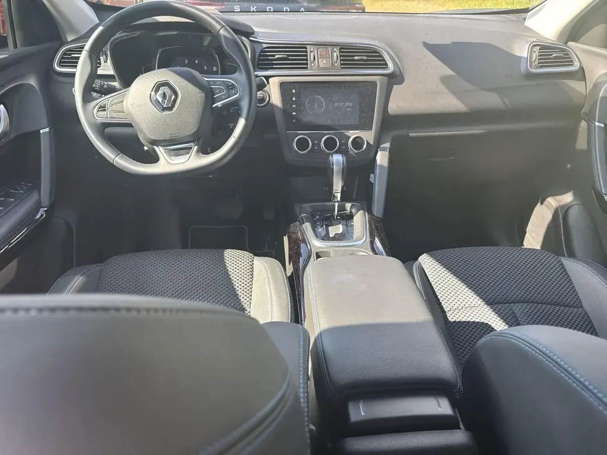 Gebraucht Renault Kadjar LIMITED 159 PS (116 kW) 2019 Blau SUV