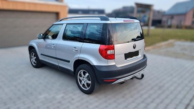 Gebraucht Skoda Yeti 105 PS (77 kW) 2011 Silber SUV