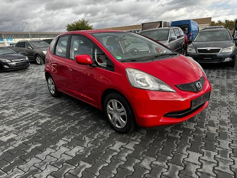 Rot Gebraucht 2011 Honda Jazz Trend Kleinwagen | 2.390 € (Fairer Preis) - Bild 1/4