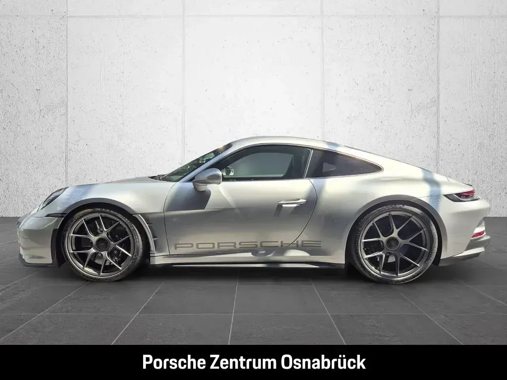 Gebraucht Porsche 992 Chrono 525 PS (386 kW) 2024 Gtsilbermetallic Coupé