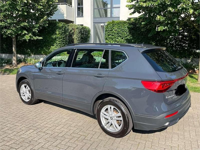 Grau Gebraucht 2020 Seat Tarraco 4Drive SUV | 22.500 € (Fairer Preis) - Bild 1/4