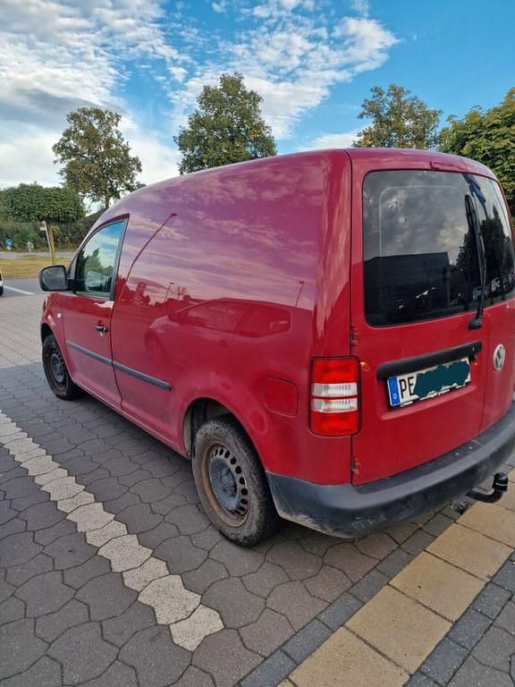 Gebraucht VW Caddy 102 PS (75 kW) 2014 Rot Van / Kleinbus