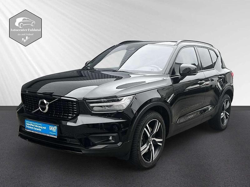 Second-hand Volvo XC40 R-Design 190 CP (139 kW) 2018 Negru SUV